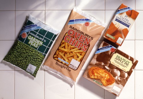 SA/PKC/PRO/1/10/4/a1/2 - Photograph of products from Sainsbury's Freezer Foods range: peas, chips, fish fingers, apple pie